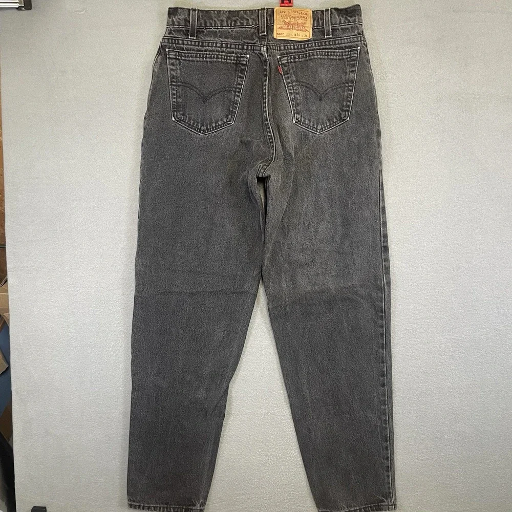 Vintage Levi’s 560-0260 Men’s W34 L34 Black Loose Fit Tapered Jeans USA